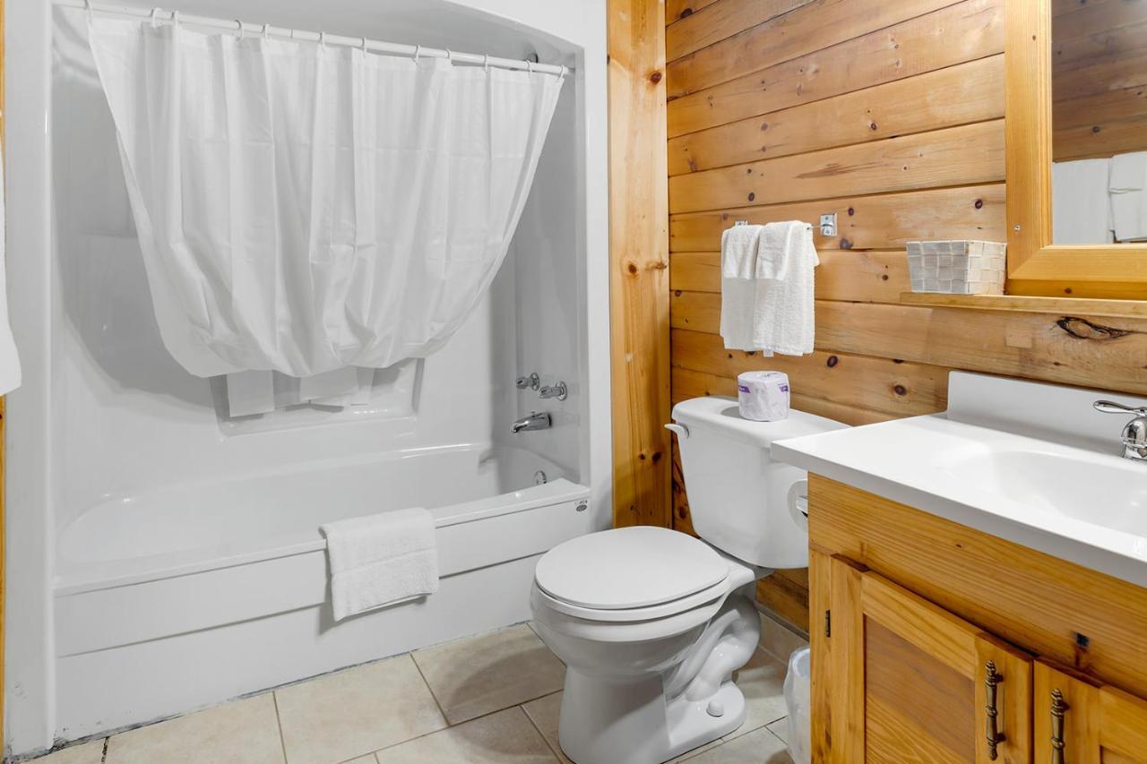 Ingonish Chalets Экстерьер фото