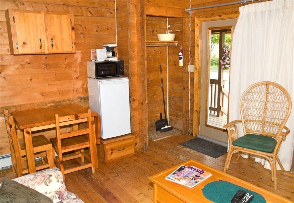Ingonish Chalets Экстерьер фото